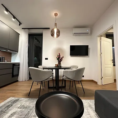 Tasmajdan Park, 15 Minutes By Walk To Knez Mihajlova Centar Belgrade