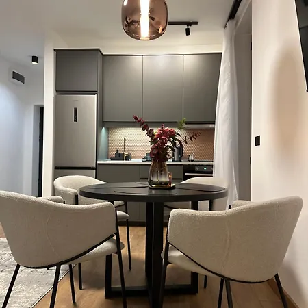 Tasmajdan Park, 15 Minutes By Walk To Knez Mihajlova Centar Apartment