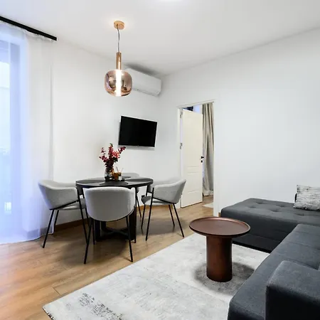 Tasmajdan Park, 15 Minutes By Walk To Knez Mihajlova Centar Белград