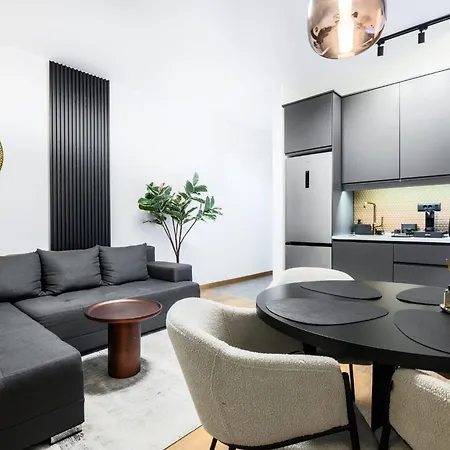 Tasmajdan Park, 15 Minutes By Walk To Knez Mihajlova Centar Apartment Belgrade